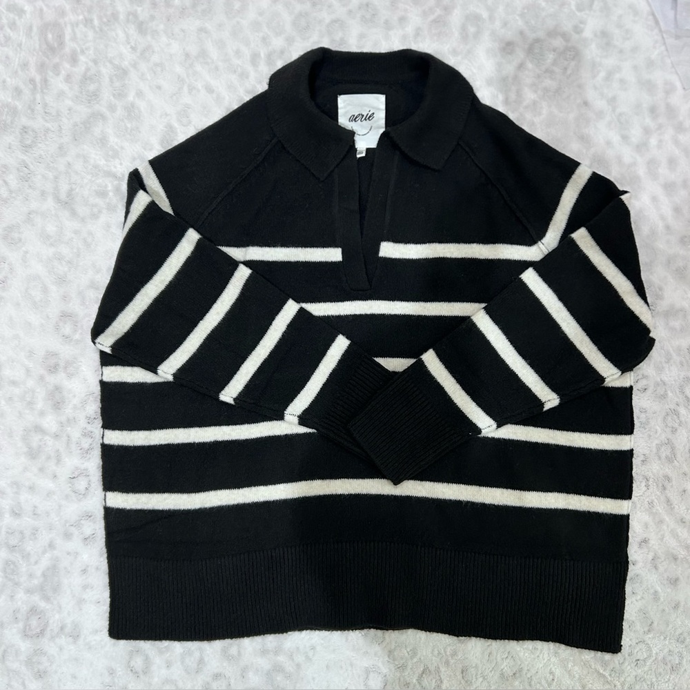 Aerie V-Neck Collar Sweater Long Sleeve Black White Stripes Women’s NWT Size M - Picture 3 of 11